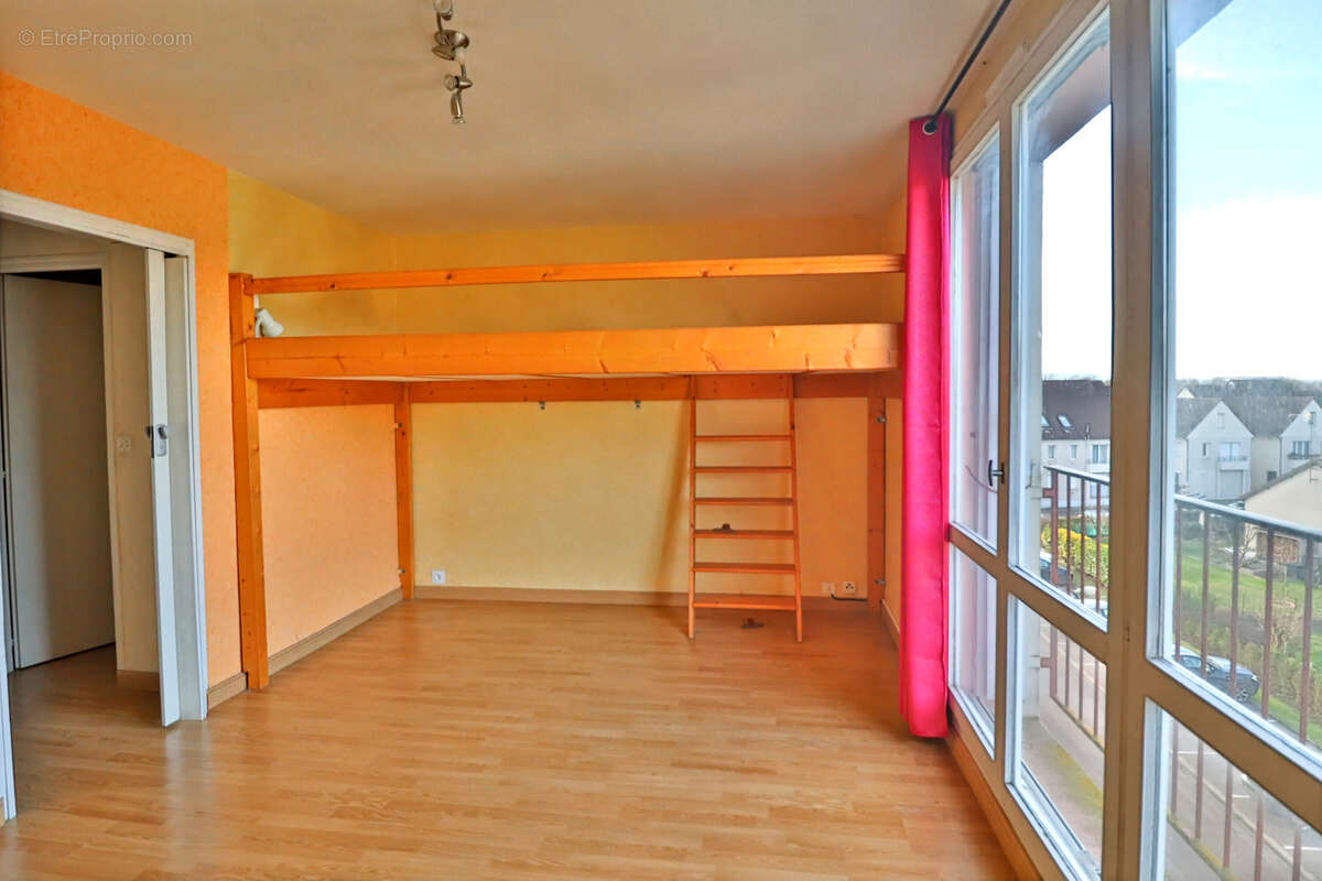 Appartement à LA CHAPELLE-SAINT-LUC