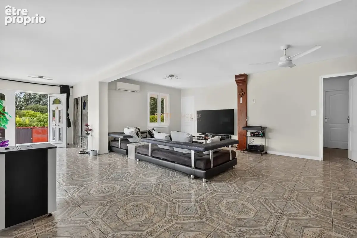 Maison 8 pièces 285 m² à vendre à Ventabren (13122) - photo 3