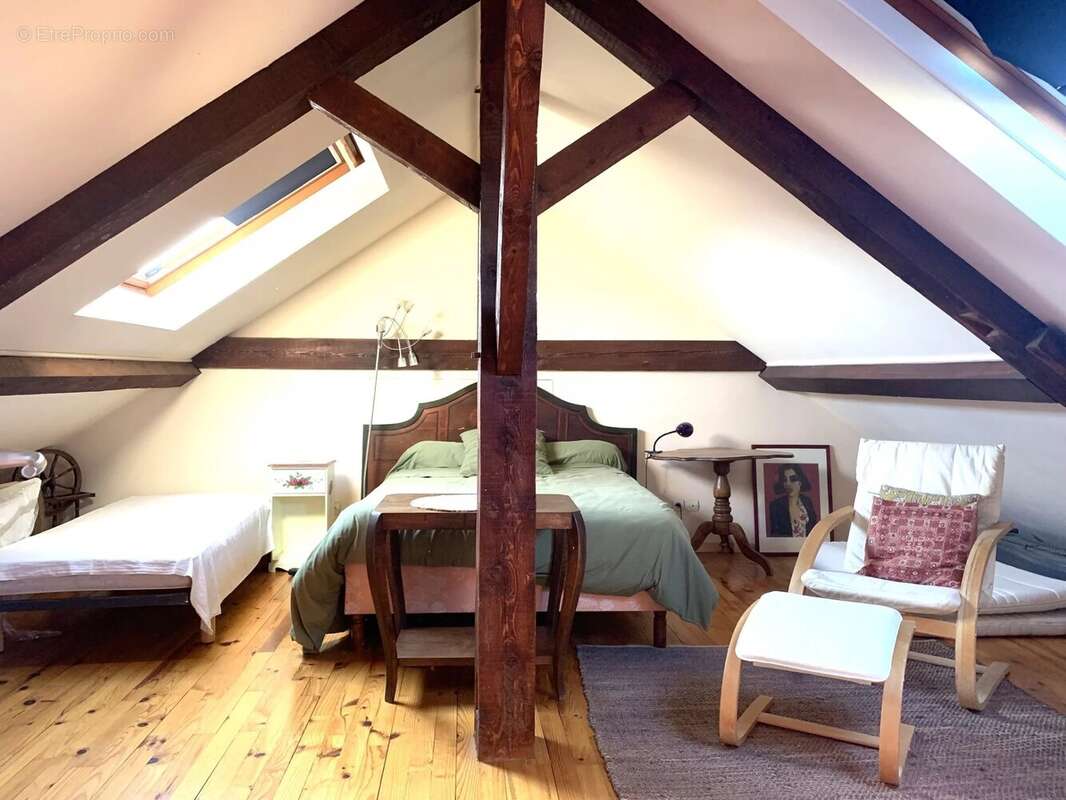 Maison à ROMANS-SUR-ISERE