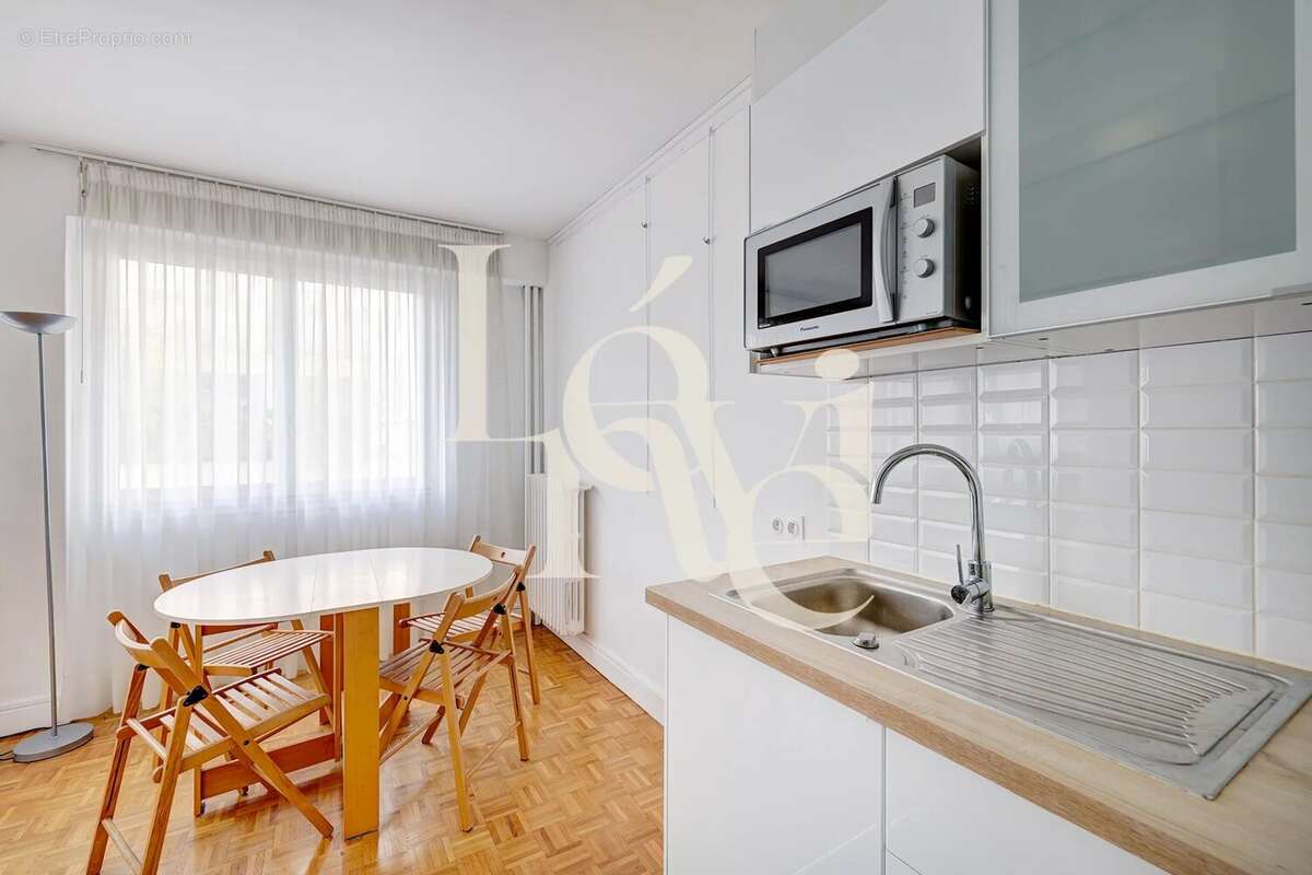 Appartement à PARIS-13E