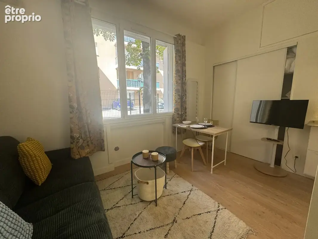 Studio refait a neuf climatisé centre ville - photo 6