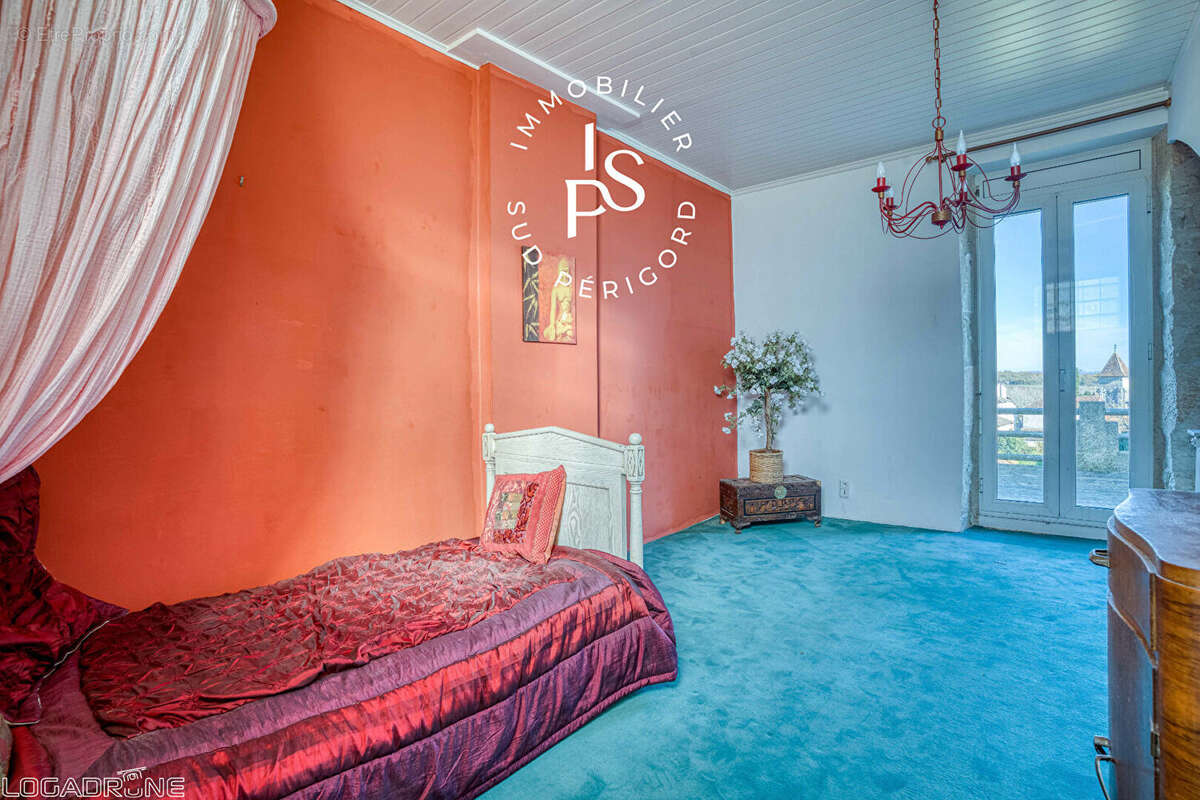 Maison à VILLENEUVE-SUR-LOT