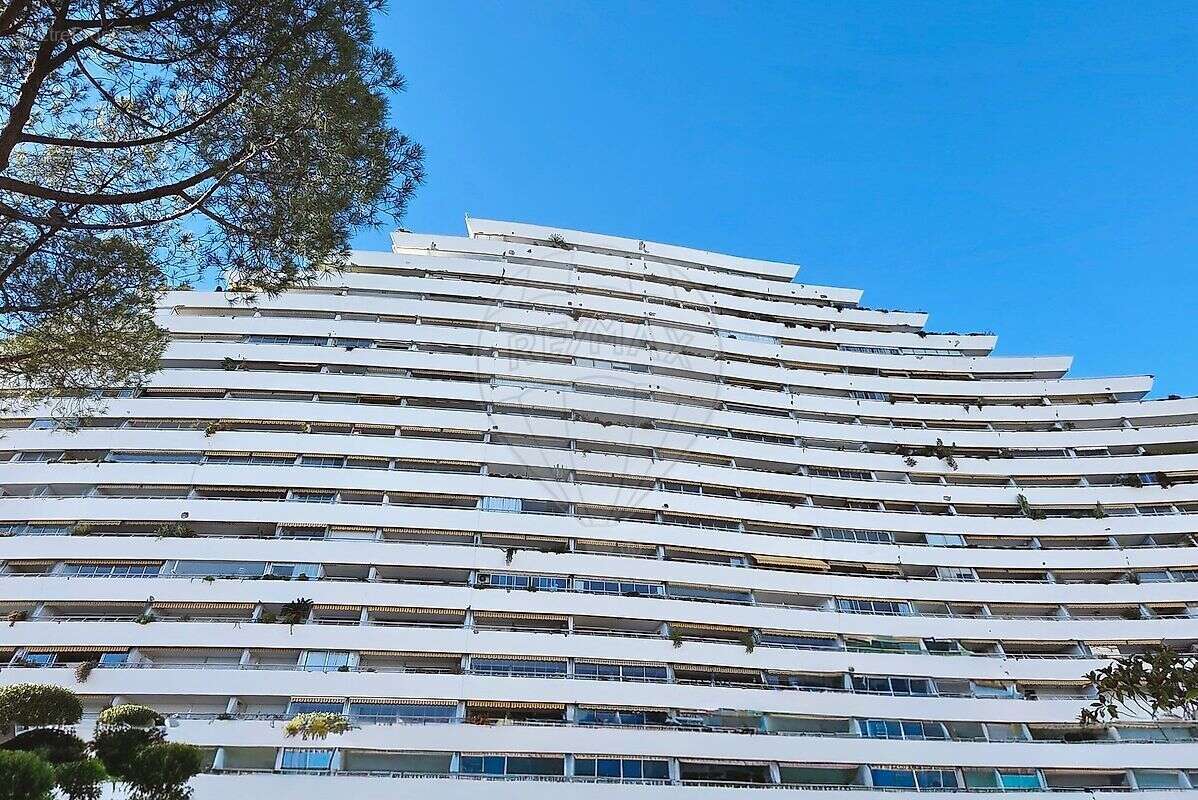 Appartement à VILLENEUVE-LOUBET