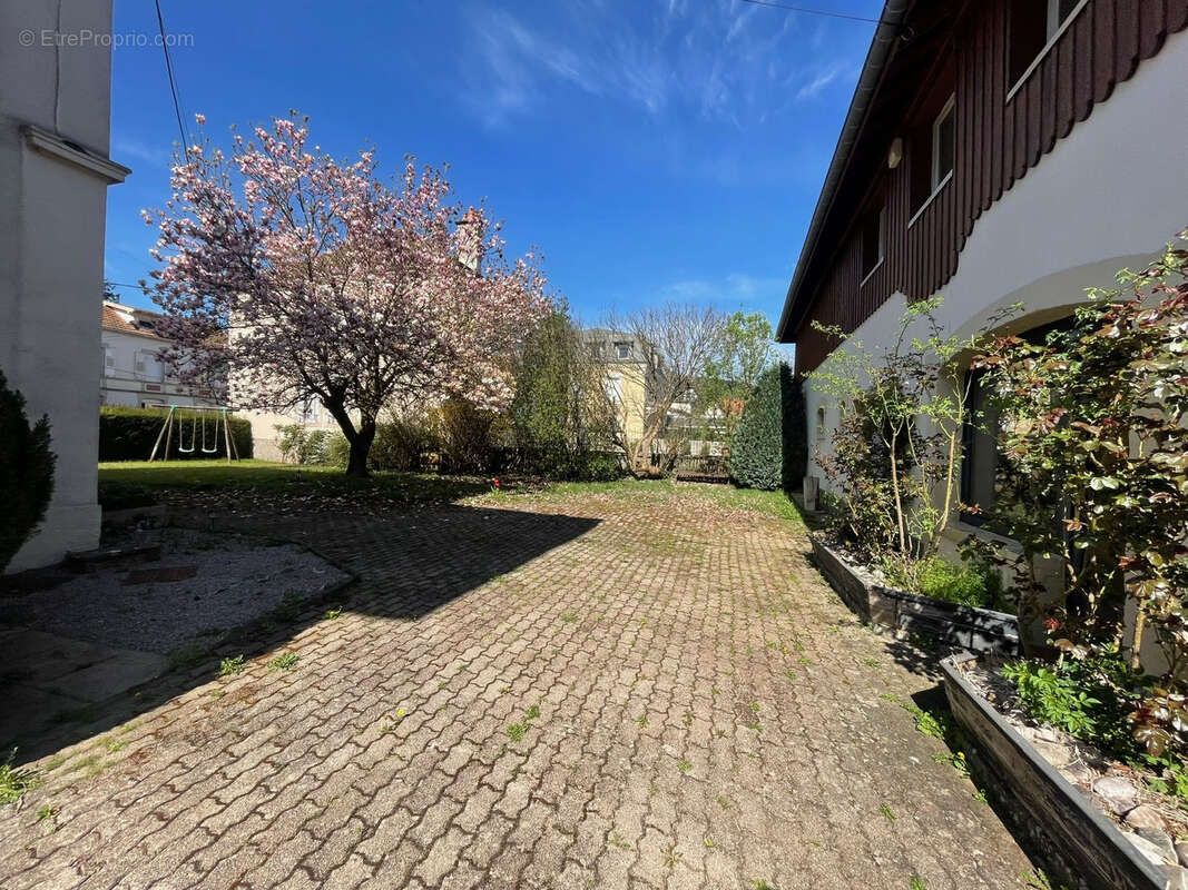 Maison à REMIREMONT