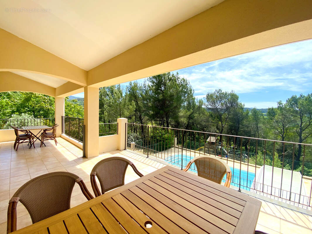 Maison à VAISON-LA-ROMAINE