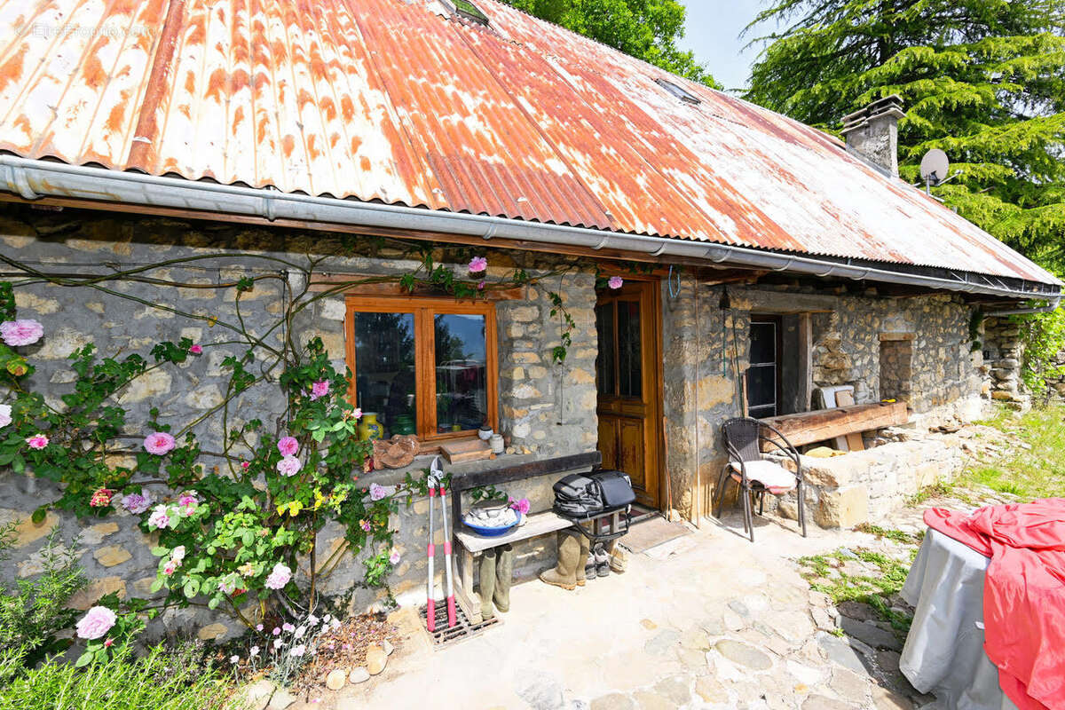 Maison à SAINT-ALBAN-LEYSSE