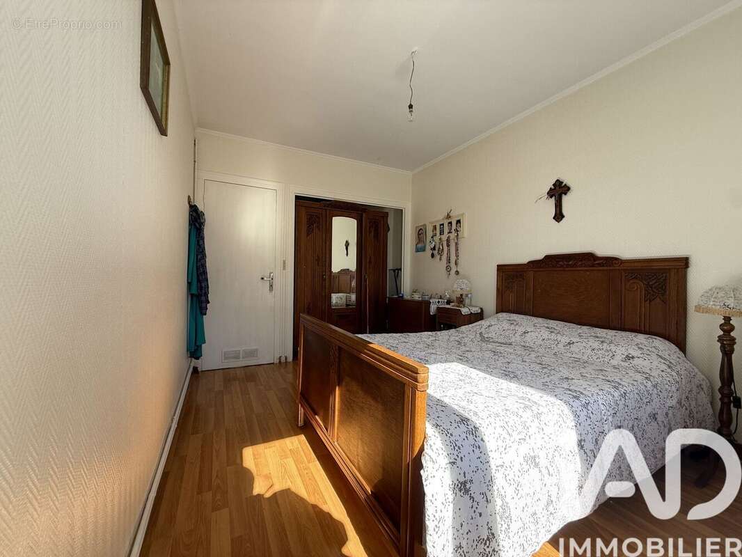 Photo 2 - Maison à TRUYES