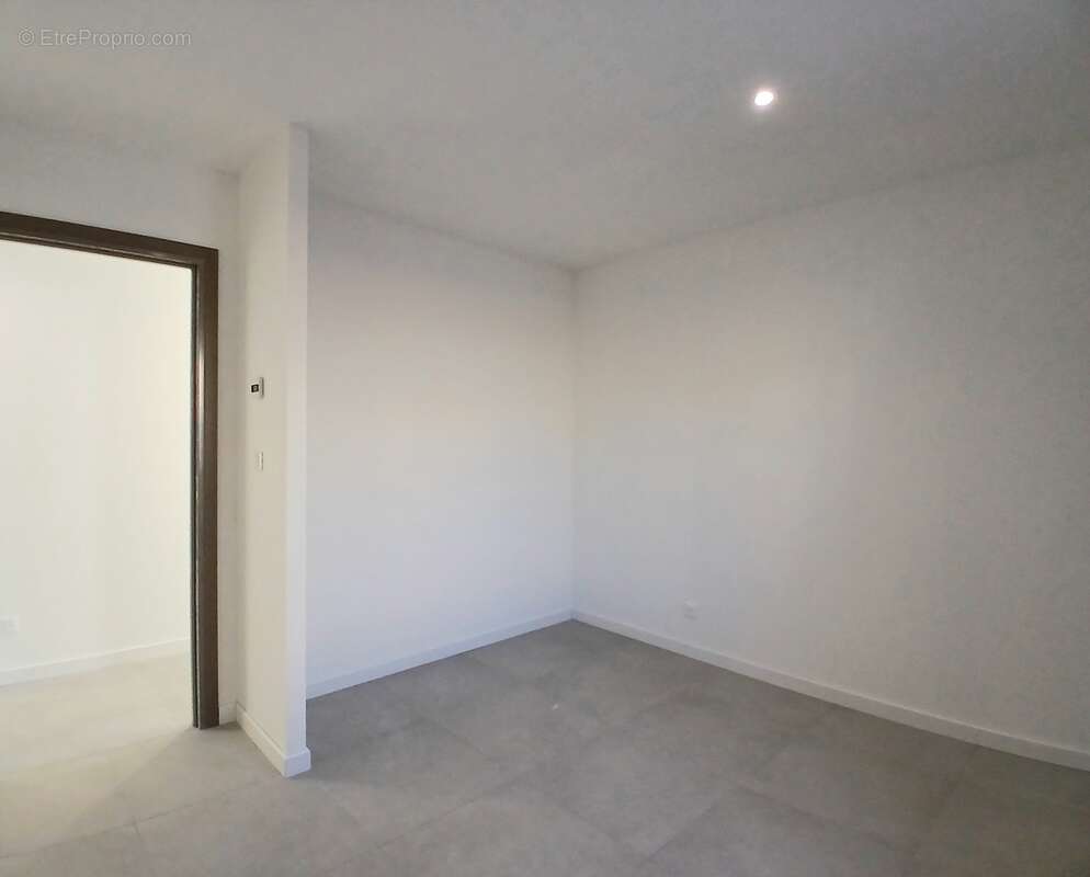 Maison à CESSENON-SUR-ORB