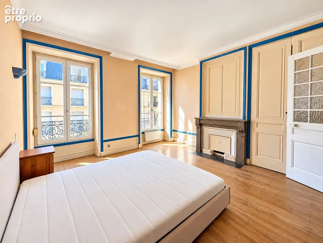 Lyon 3ème Garibaldi T4 97m²  Quatrième étage avec ascenseur, caves, grenier et garage - photo 6