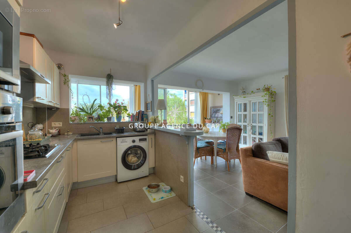 Appartement à SAINT-RAPHAEL