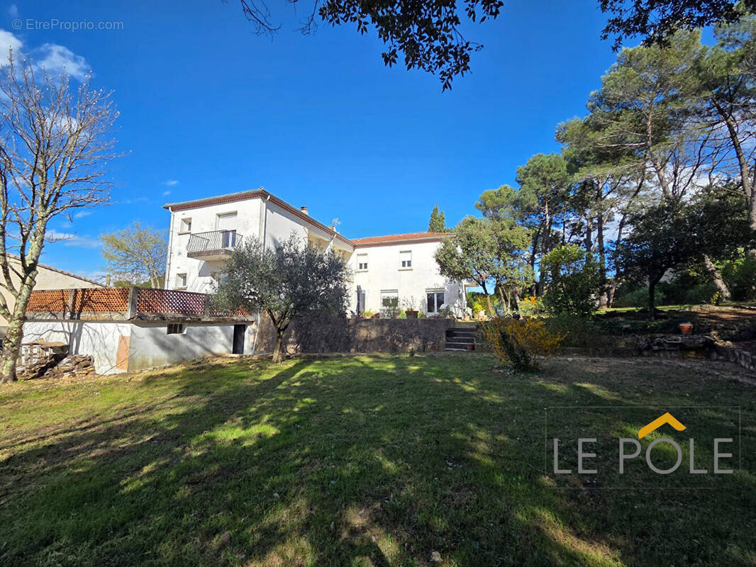 Maison à BOLLENE