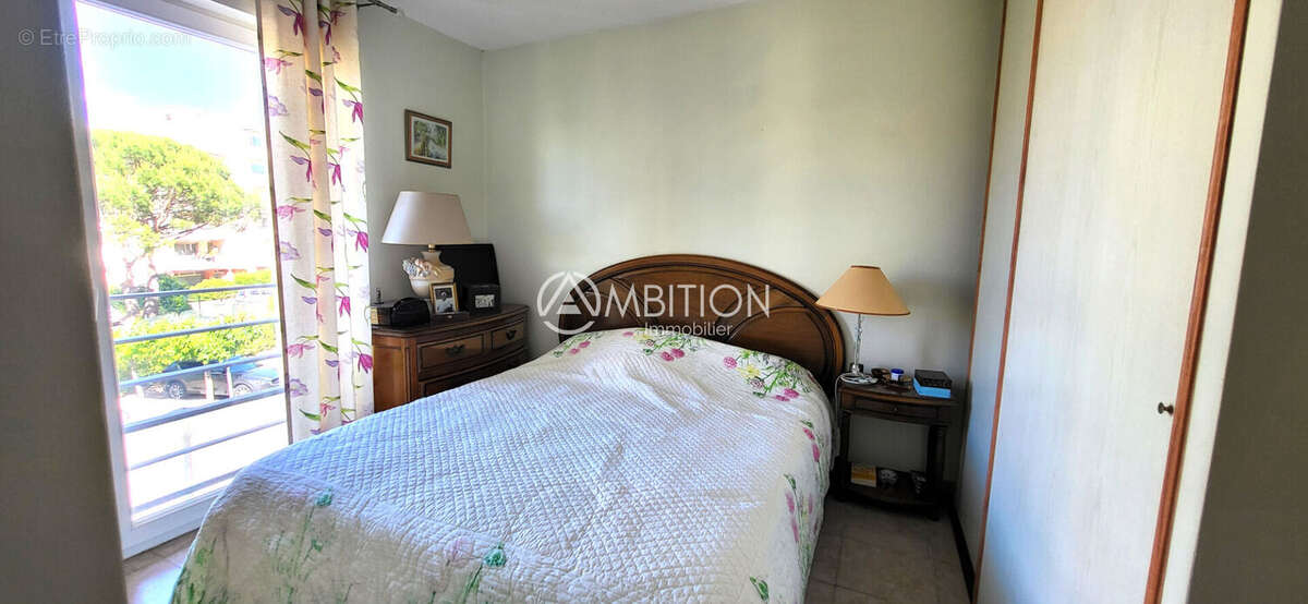 Appartement à FREJUS