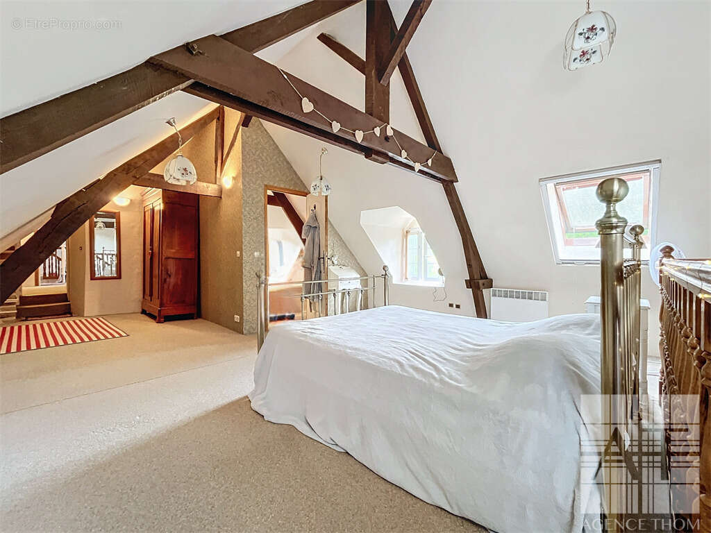 Maison à COUESMES-VAUCE