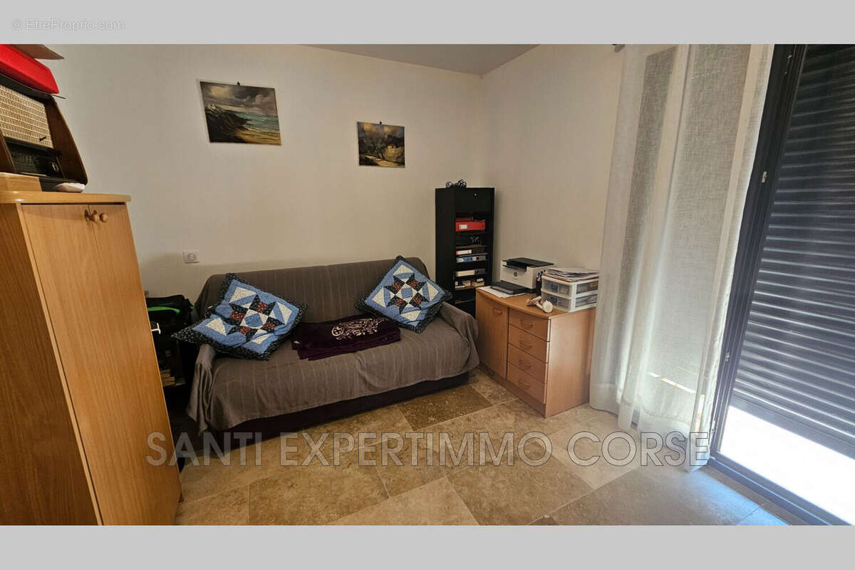 Maison 116 m² à Solaro  - photo 9