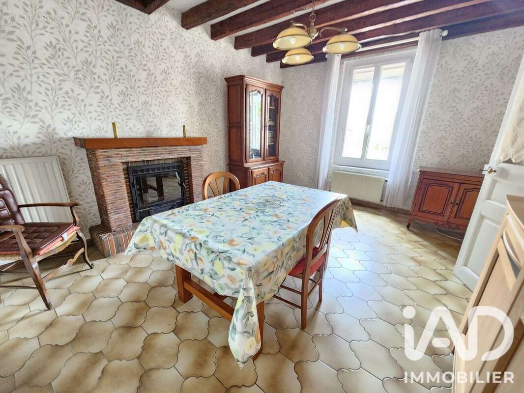 Photo 6 - Maison à ESTISSAC