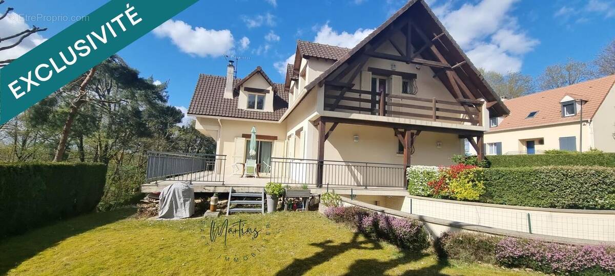 Photo 1 - Maison à VILLEBON-SUR-YVETTE