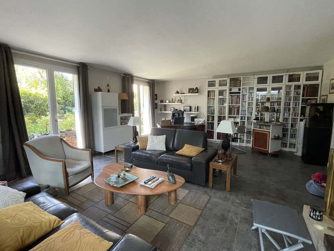 Maison à SUCY-EN-BRIE