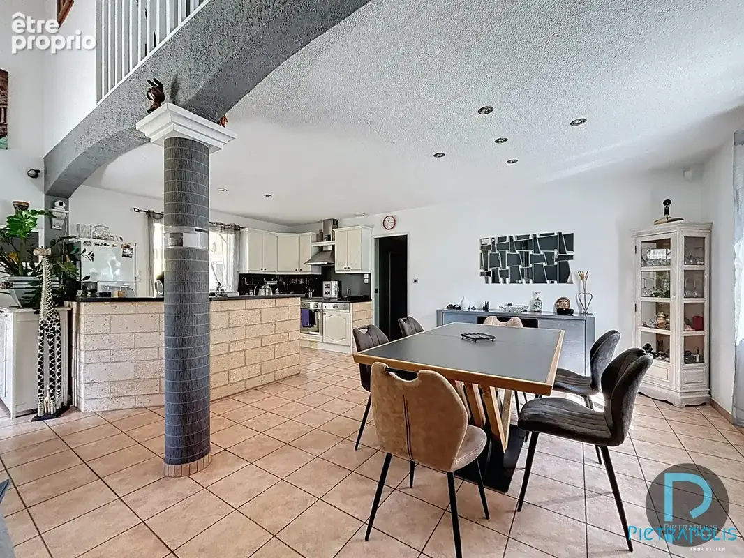 Maison 125 m² à Bey  - photo 9