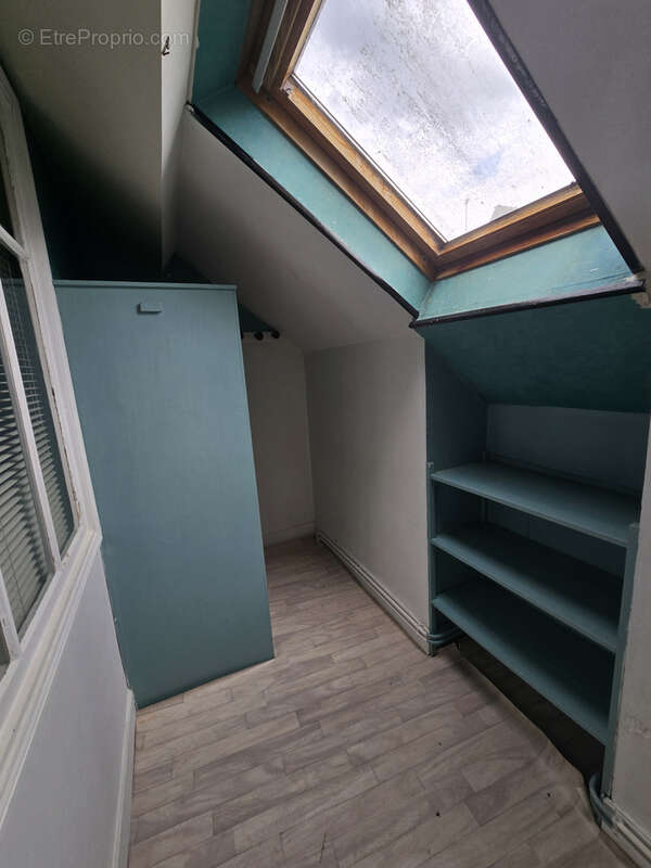 Maison à DUN-SUR-AURON