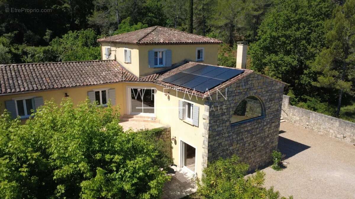 Maison à FAYENCE