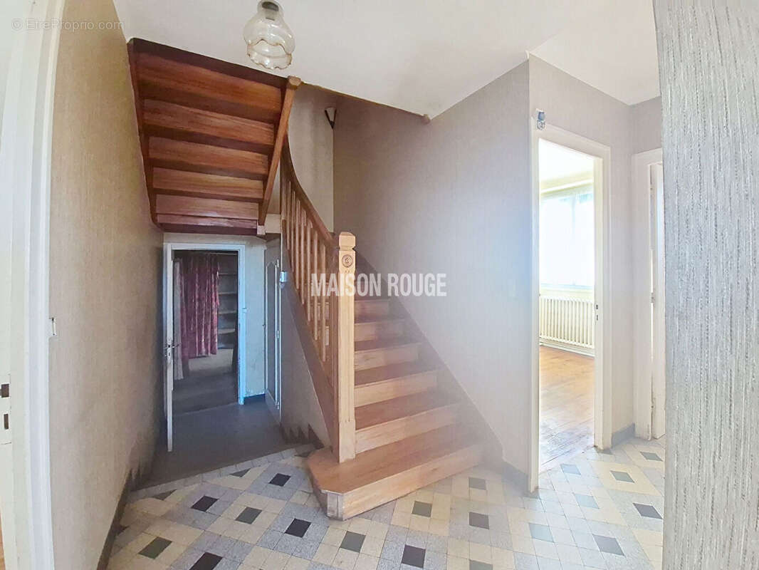 Maison en pierre à rénover à 4 km du GOLFE DU MORBIHAN - photo 10
