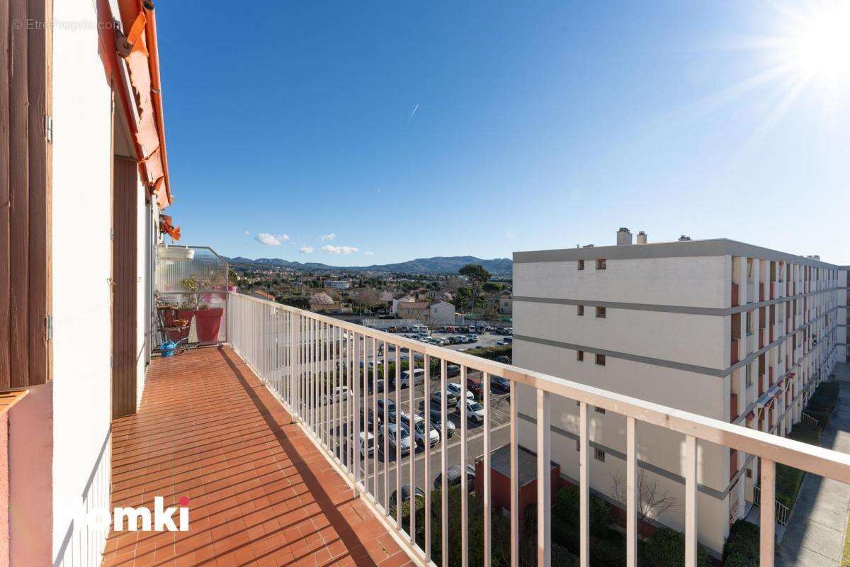 Appartement à MARSEILLE-13E