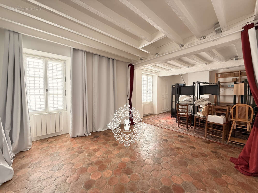 Maison à DONNEMARIE-DONTILLY