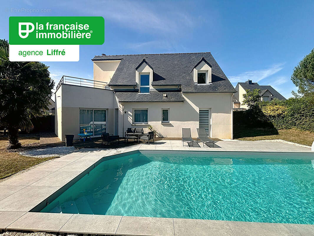 Maison à CHASNE-SUR-ILLET