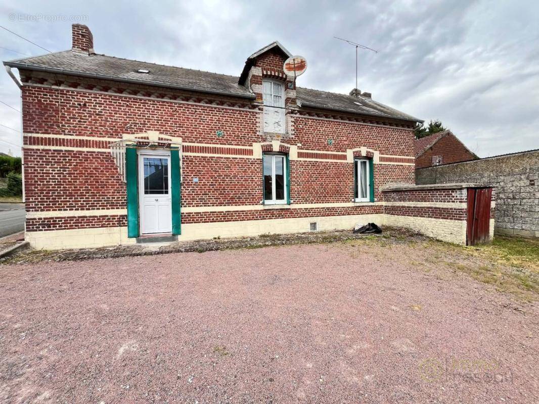 Maison à FRENICHES