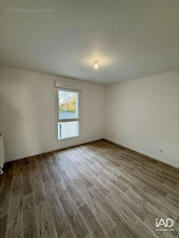 Photo 6 - Appartement à CORMELLES-LE-ROYAL