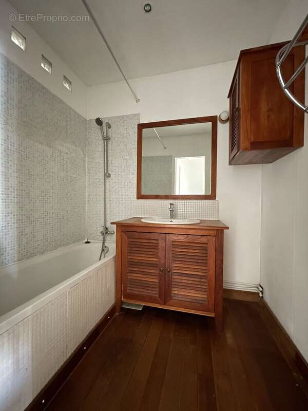 Appartement à CLICHY