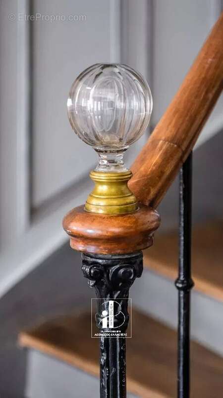 Maison à FONTAINEBLEAU