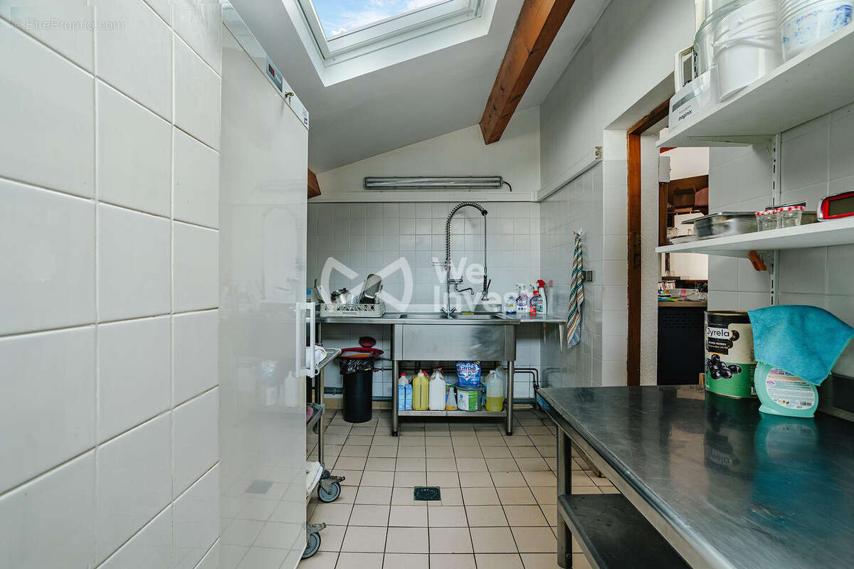 195 m² à Saint-Laurent-En-Royans  - photo 6