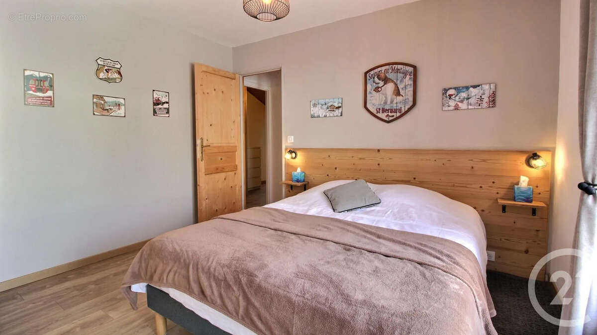 Maison à THOLLON-LES-MEMISES