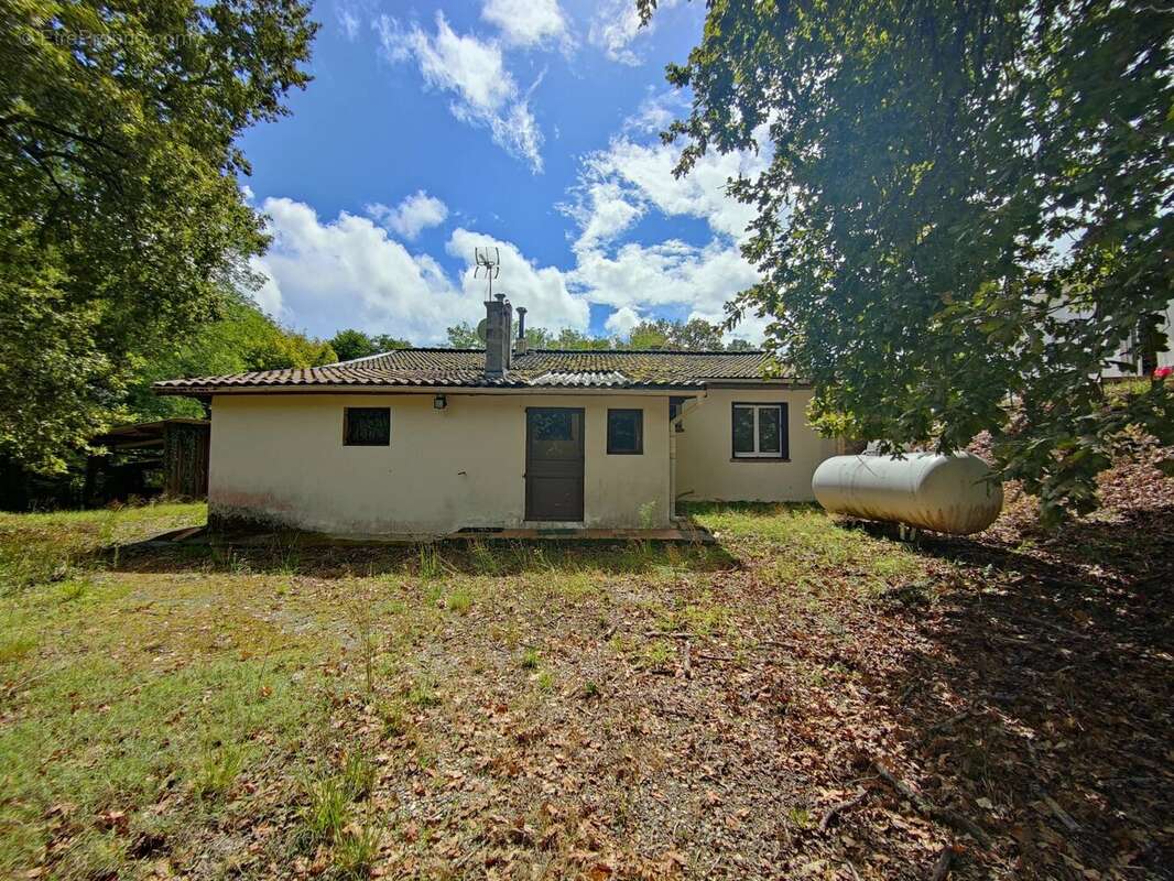 Maison à CABANAC-ET-VILLAGRAINS