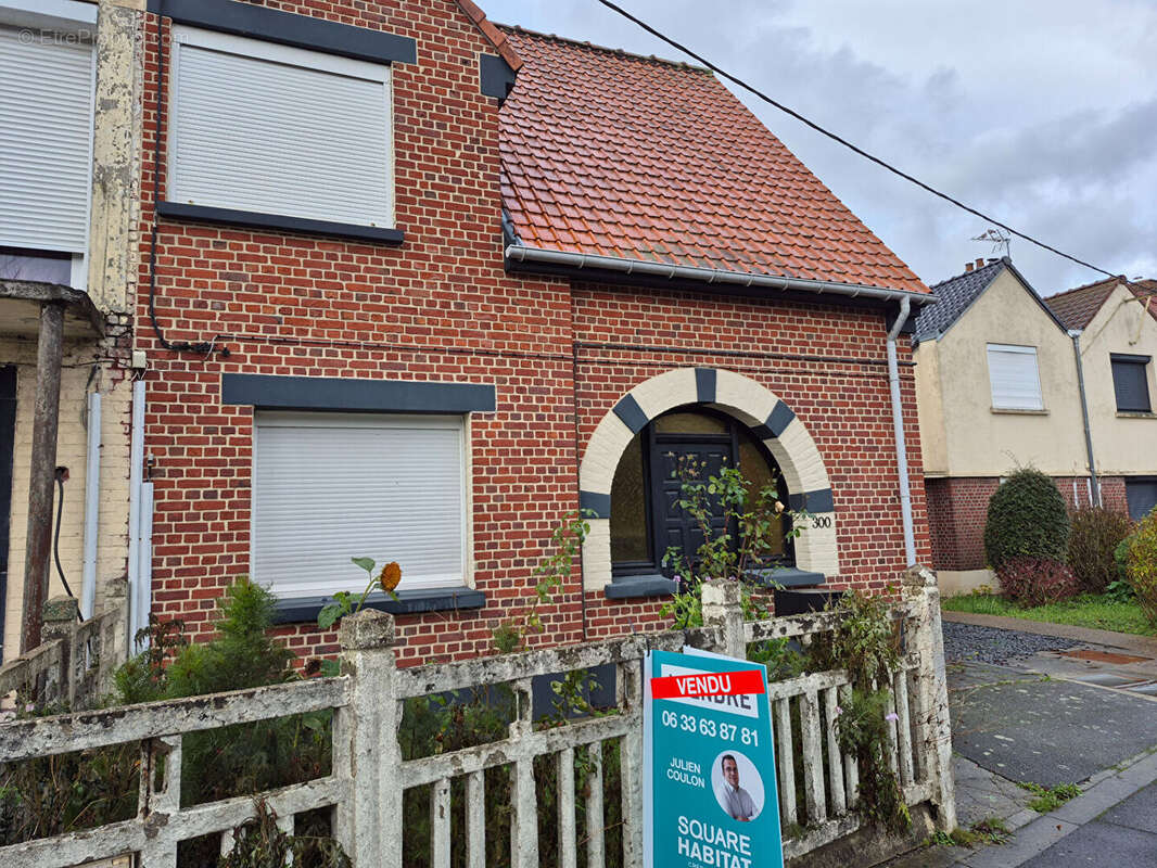 Maison à PREMESQUES