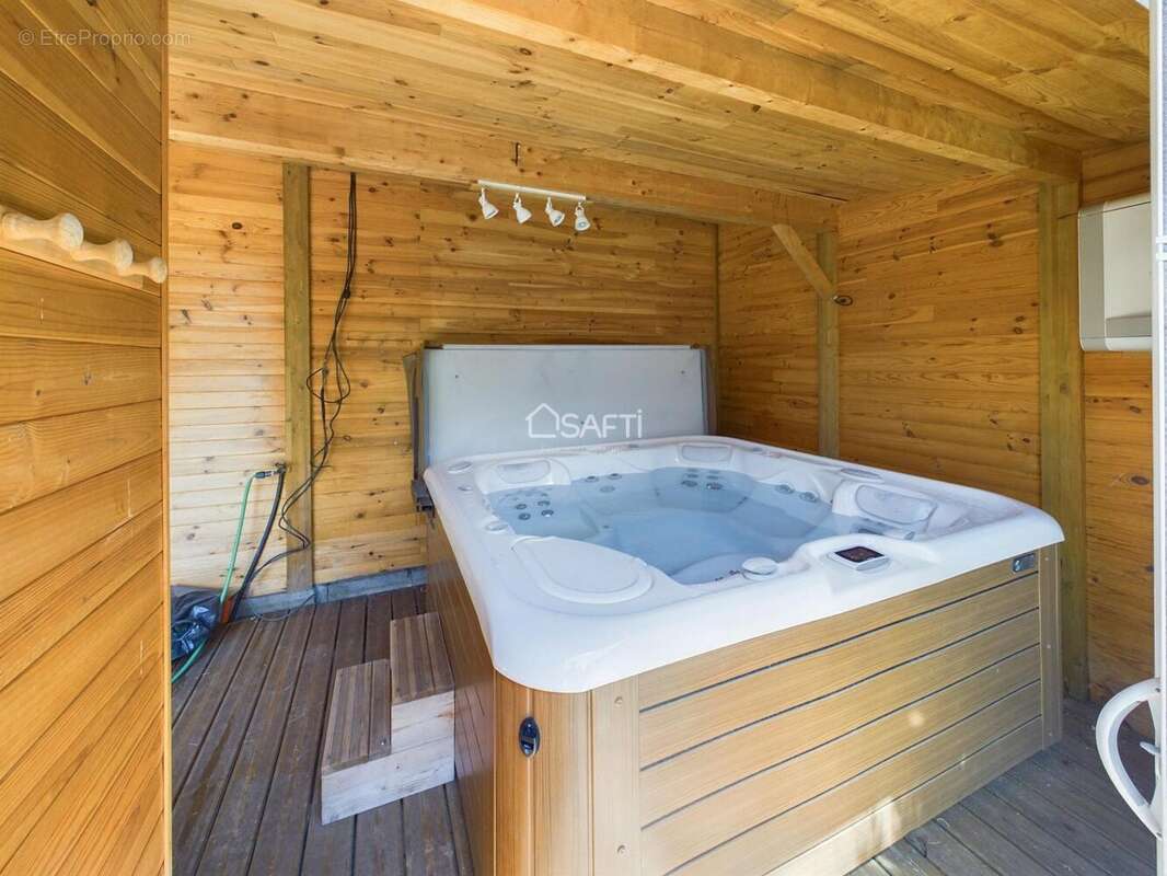 Photo 4 - Maison à MARTIGNAS-SUR-JALLE