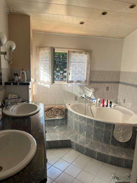 Maison à MOLLANS-SUR-OUVEZE