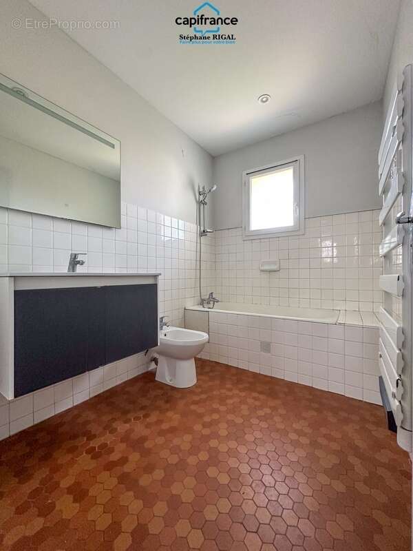 Maison à CONDEZAYGUES