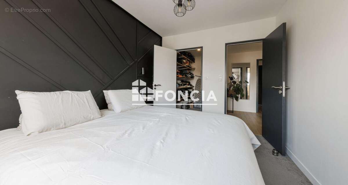 VALLIERES- Stade Marcombes T3- 71m² - photo 10