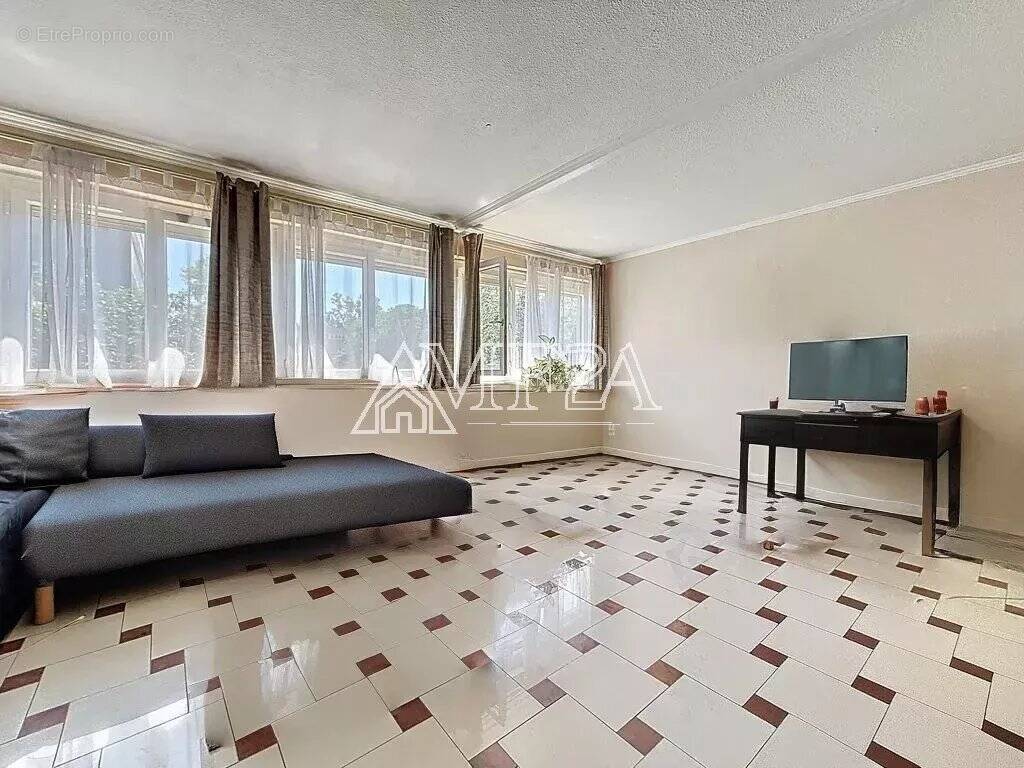 Appartement à MASSY