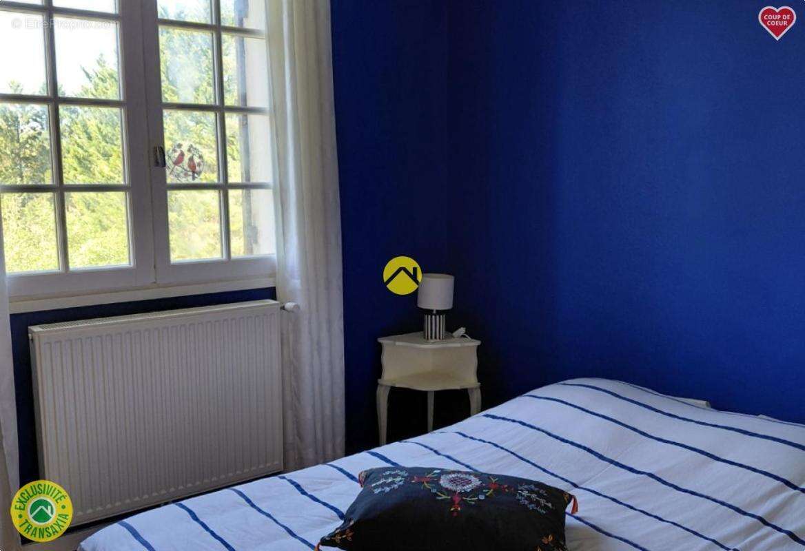 Maison à SAINTE-ALVERE