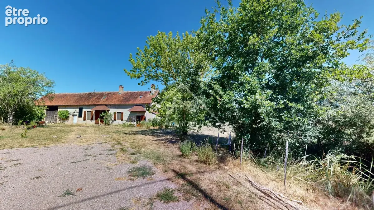 Belle propriété bourbonnaise avec 1 hectare à Saint-Plaisir - photo 13