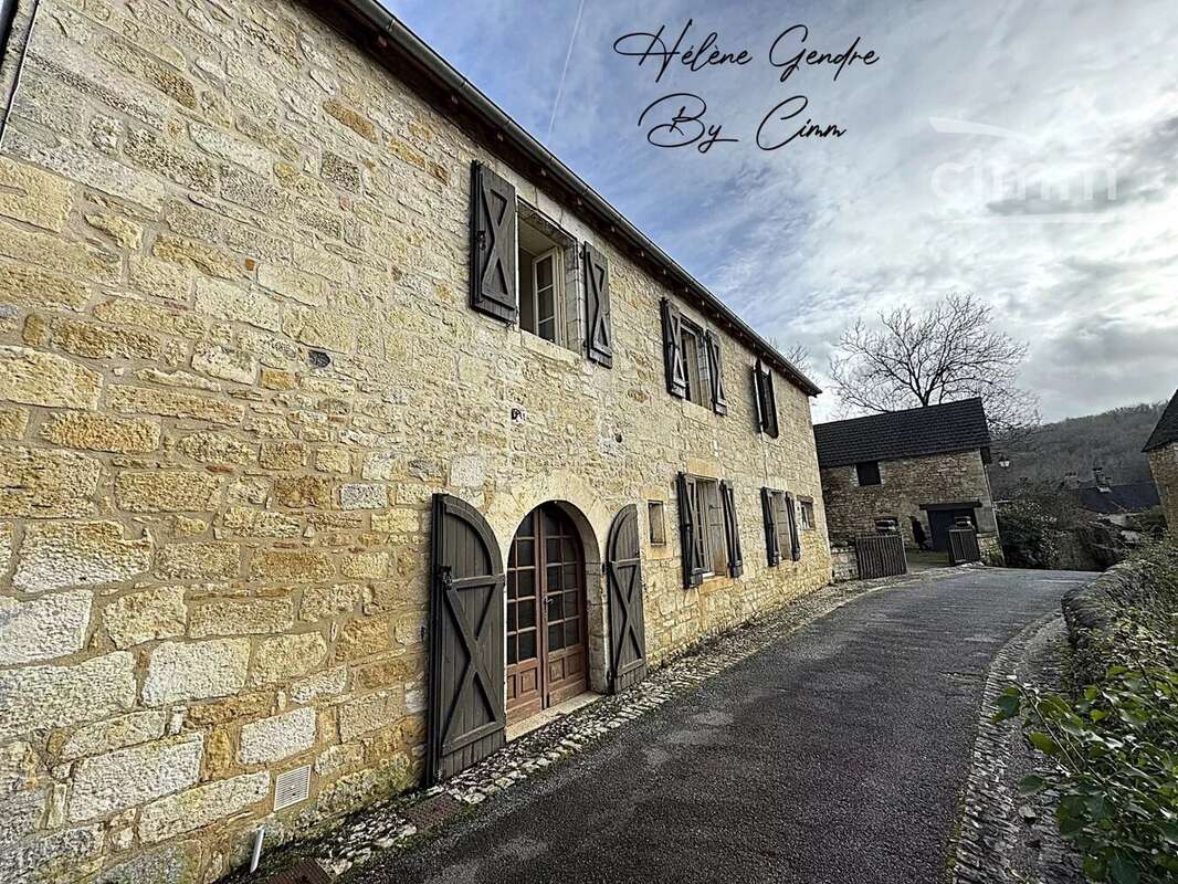 Maison à MONTIGNAC