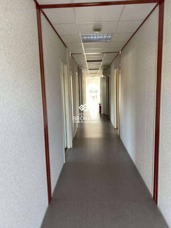 Commerce à VARENNES-SUR-ALLIER