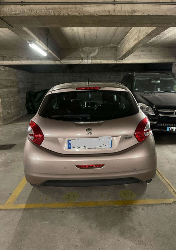 Parking à ASNIERES-SUR-SEINE
