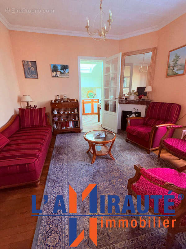 Maison à SARTROUVILLE