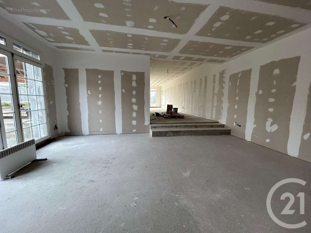 Photo 8 - Maison à REMERANGLES