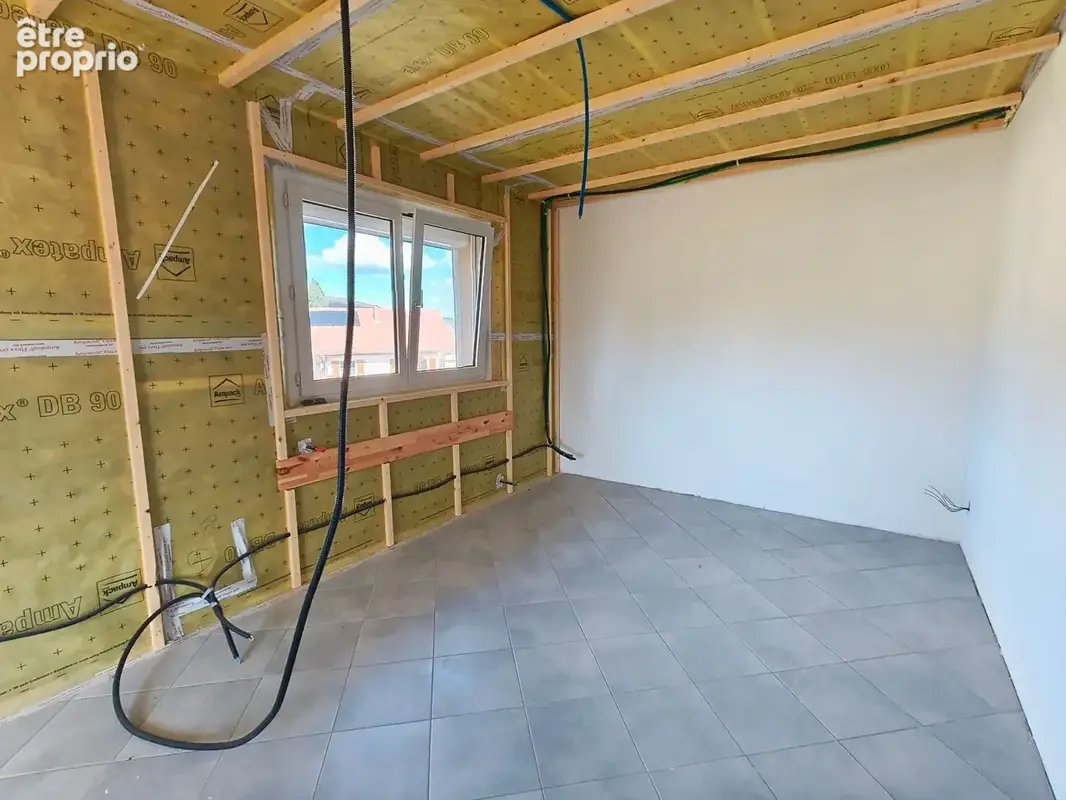 Gilley - Une maison de 100m² rénovée, un DPE en A, des finitions à votre image ! - photo 6