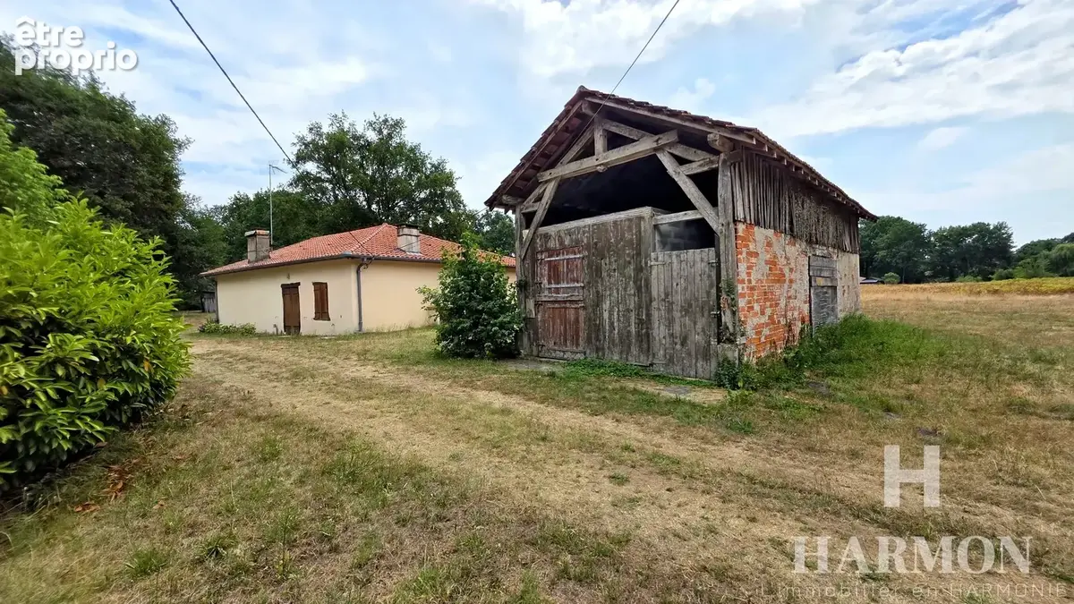Maison de caractère du XIXe siècle avec dépendances au cœur d’un vaste airial - photo 3
